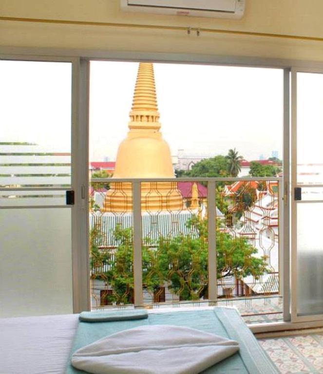 Hostel Baan Bovorn Bangkok Zewnętrze zdjęcie