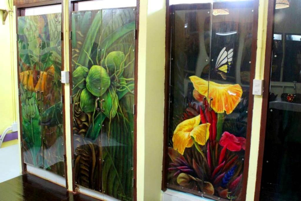 Hostel Baan Bovorn Bangkok Zewnętrze zdjęcie