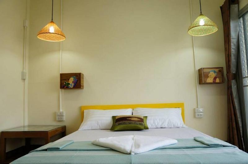 Hostel Baan Bovorn Bangkok Zewnętrze zdjęcie