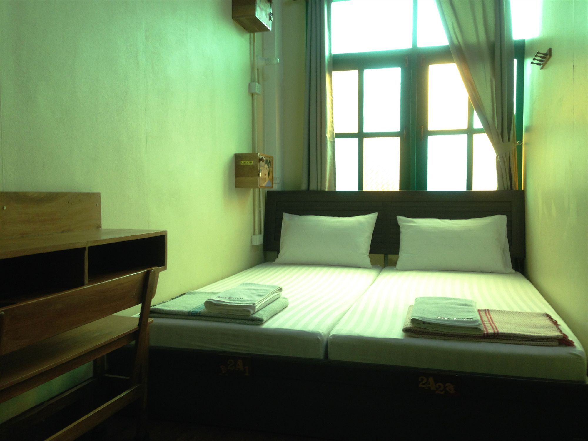 Hostel Baan Bovorn Bangkok Zewnętrze zdjęcie